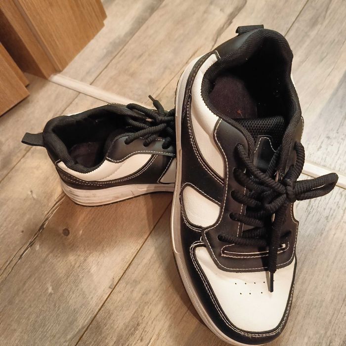 Buty house rozmiar 42