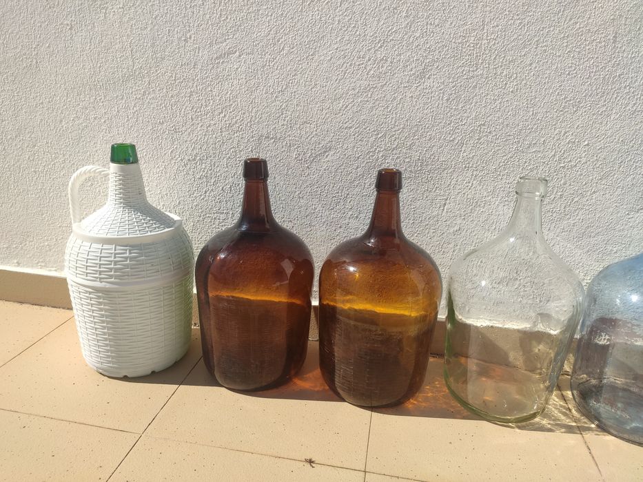Garrafões de vidro antigos já não fabricam | Garrafa MICA DECORATIVOS
