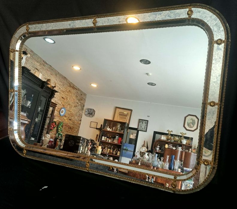 Espelho veneziano antigo