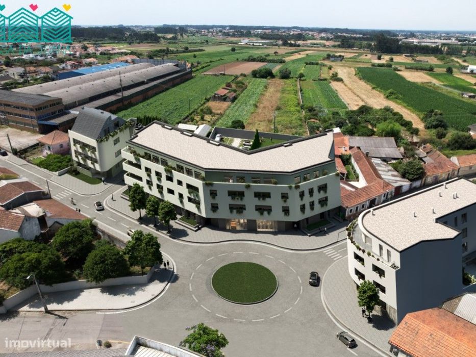 Apartamento T2 com lugares de garagem em São Bernardo