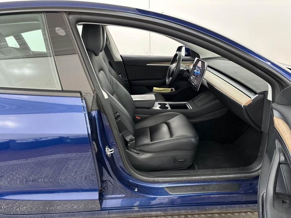Tesla Model 3 Standard RWD Plus