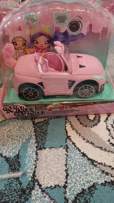 Na Na Ma Suprise pluszowy cabriolet