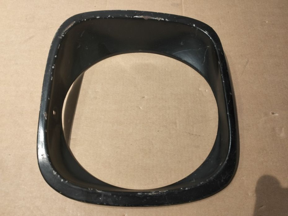Right Headlight Rim for Daihatsu 360 Fellow Max