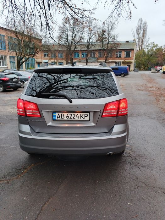 Додж джорні 2017р. 2,4 газ бензин