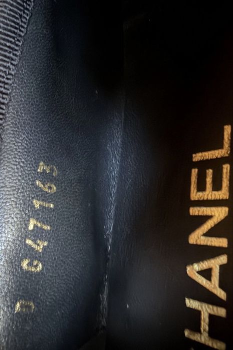 Chanel Sabrinas Ballet Flats em Pele Preto e Branco