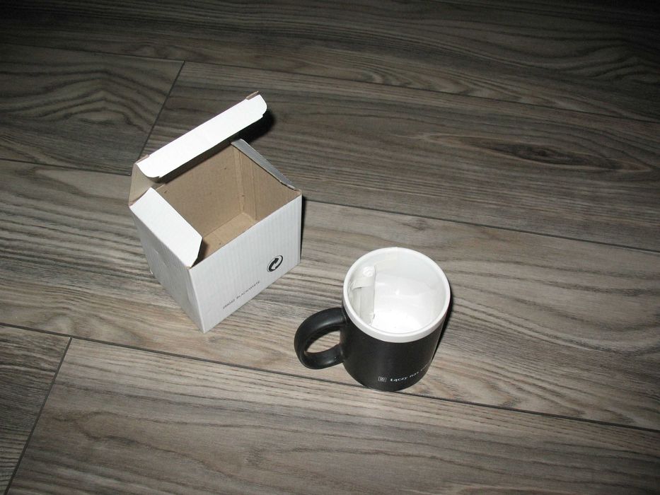 Kubek tablica + kreda do pisania