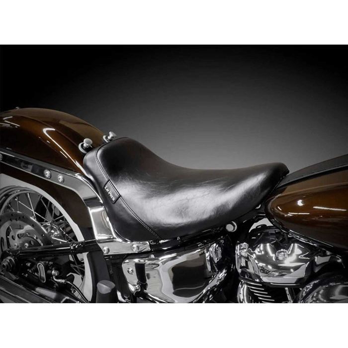 Сидіння La Perra для Harley-Davidson Softail m8