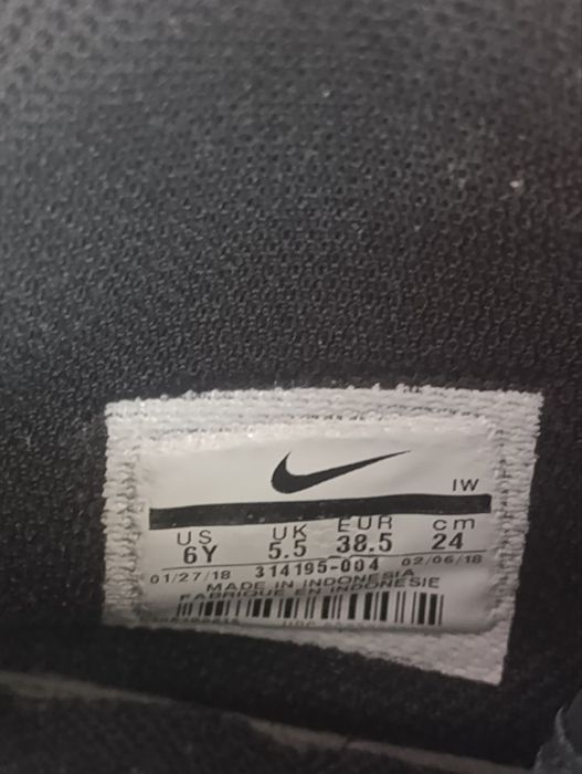 Nike air Force 1 Mid Black