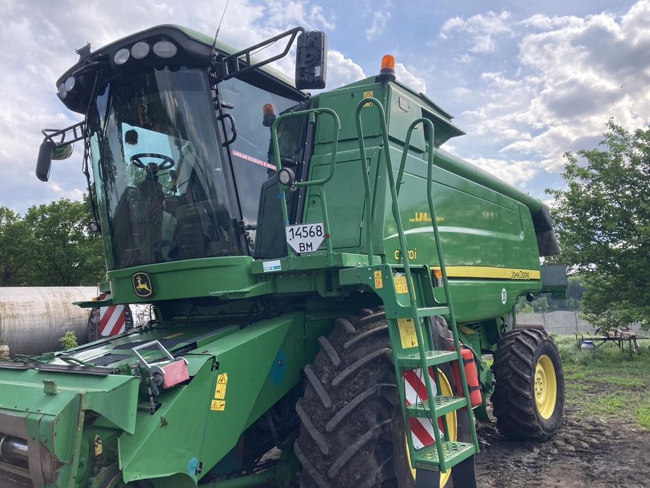 Продам комбайн Джон Дир С 670 I
