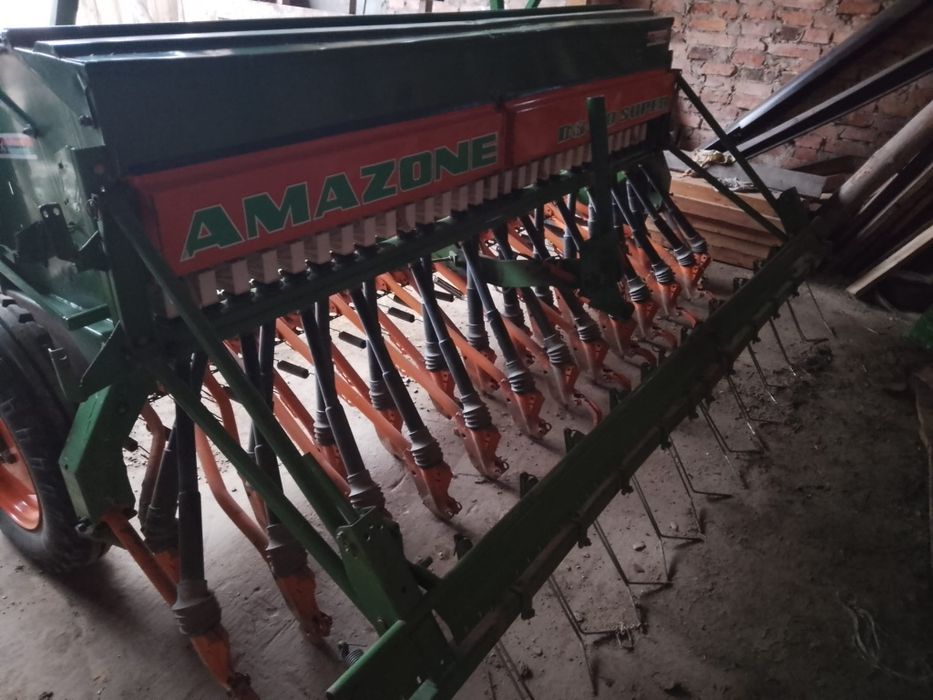 Siewnik Amazone D8-30 SUPER