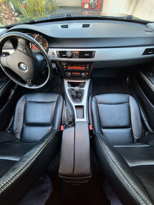 BMW 318 d  e91 3 Series