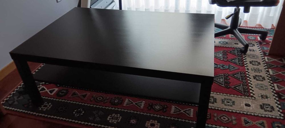 Mesa de sala "IKEA - Lack cor preta 118x78 cm