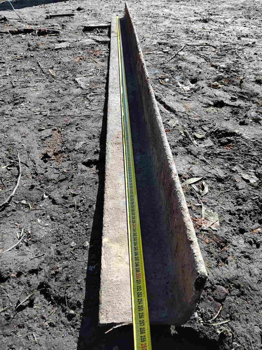 Продам уголок