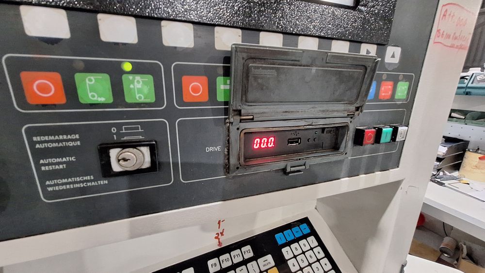 EDM Charmiles Robofil 510 Erosão de fio