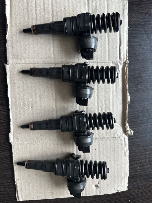Насос форсунка 038130073 AG BQ BN BQ Форсунки Vw т 5 BXE BKC BLS 1.9 Т5 транспортер 2.5 2.0