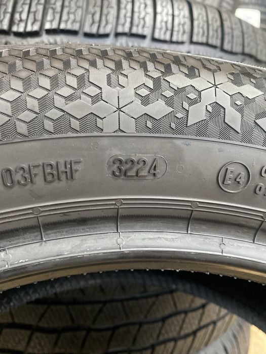 225/55/17 101V Continental Winter Contact TS870P