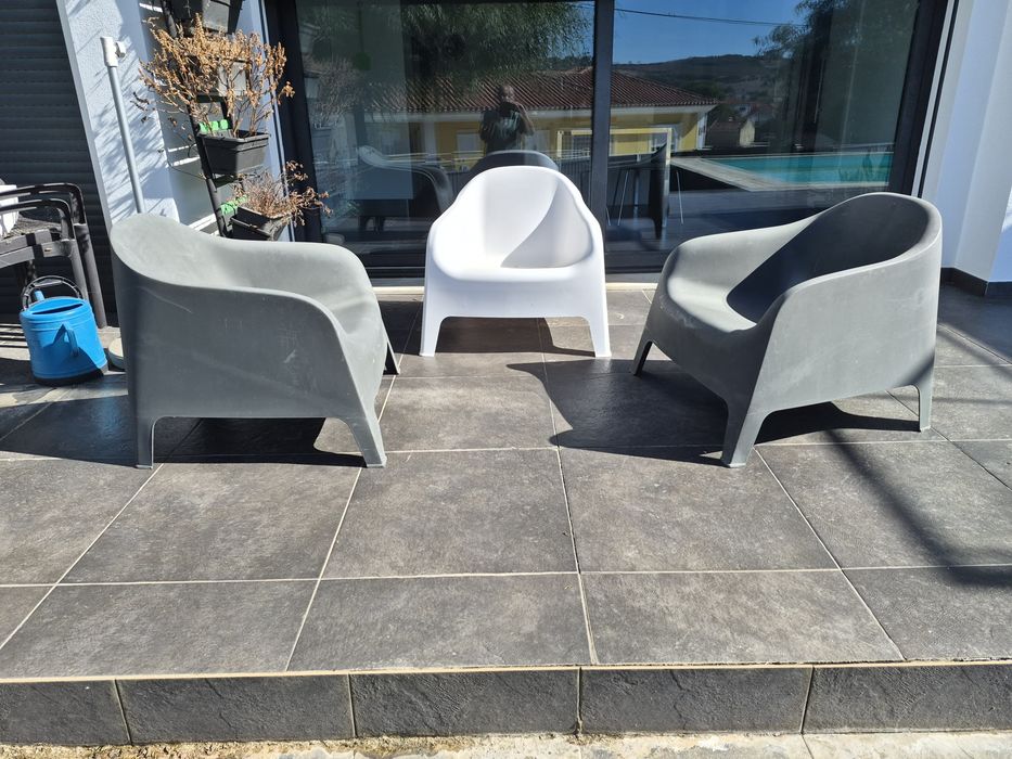 Cadeiras de jardim piscina