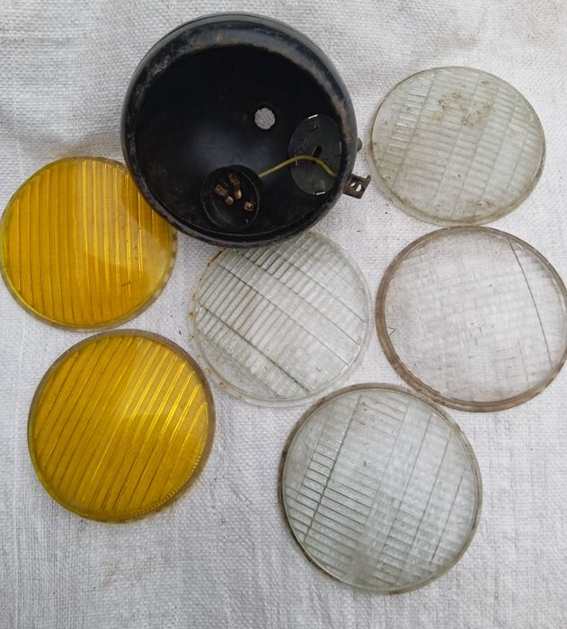 Продам фари і стікла .