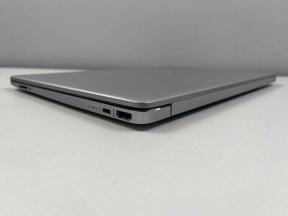 Ноутбук HP Laptop 15-dy5xxx 15.6" i7-1255U 12GB Iris Xe 512GB M.2 SSD