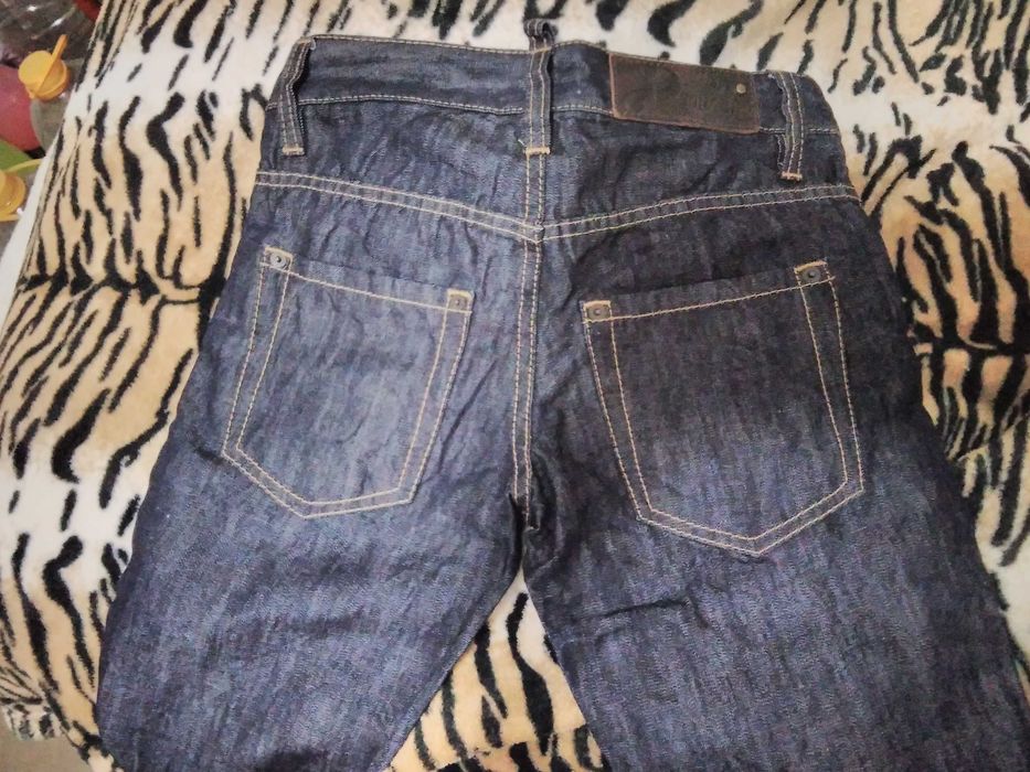 джинсы женские Dsquared2