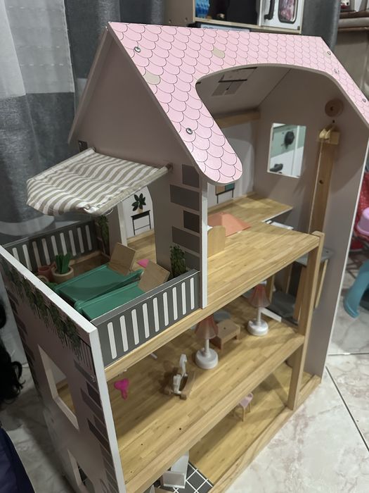 Casa de bonecas 3 andares