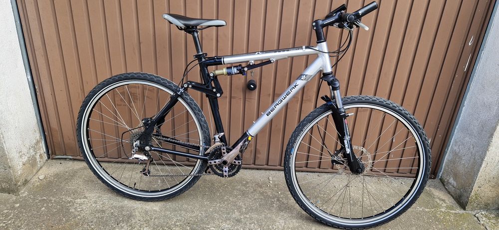 Rower trekkingowy 28" BEAGWEAK