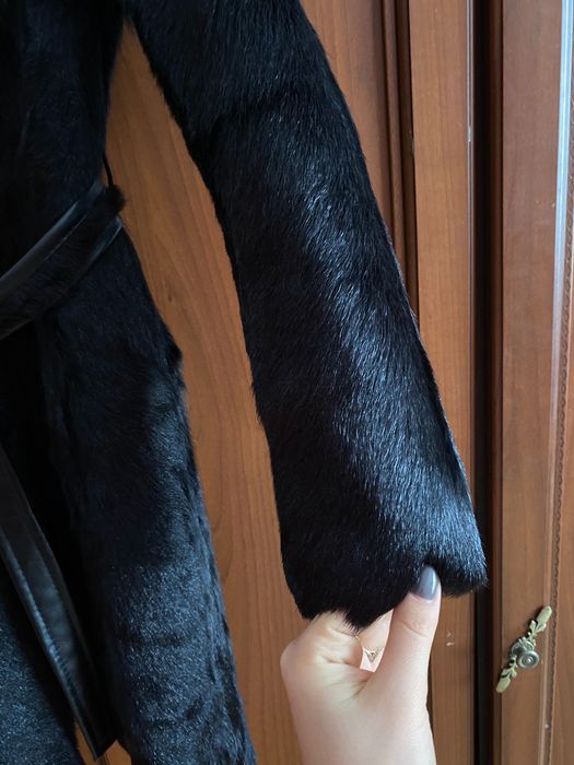 Натуральна шуба з капішоном