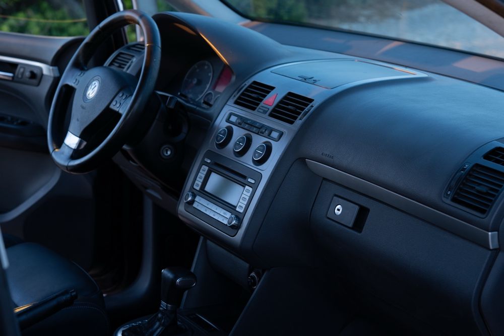 VW Touran 1.9 TDI Highline