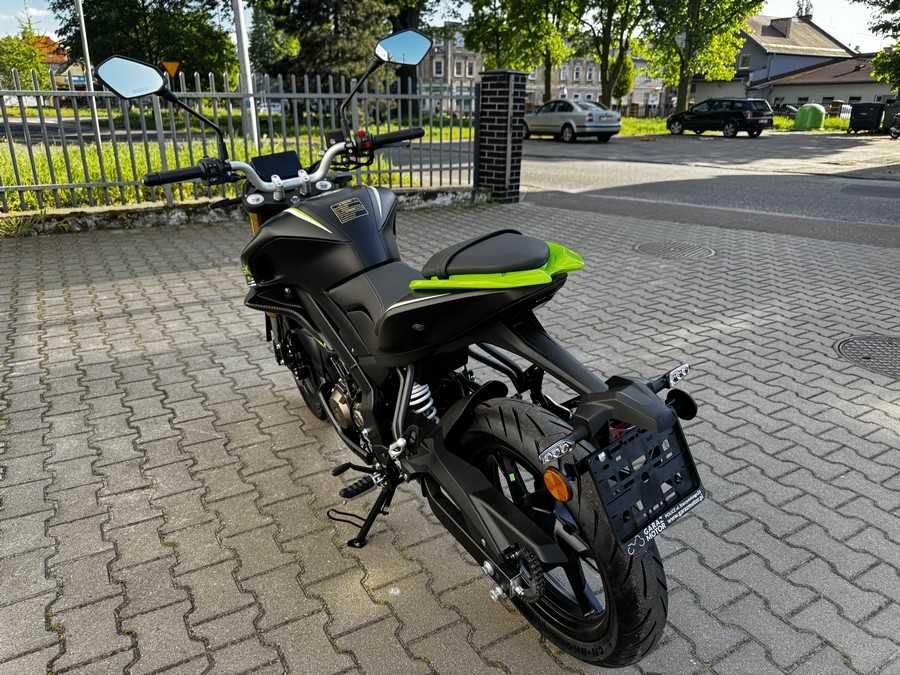 QJMOTOR SRK 125 S model 2026