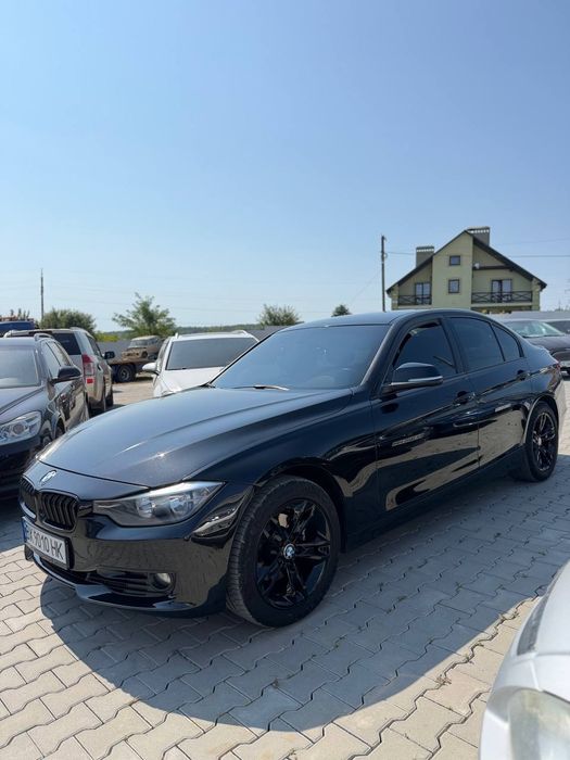 BMW f30  318 (дизель ) 229000км пробіг Європа 2013 р