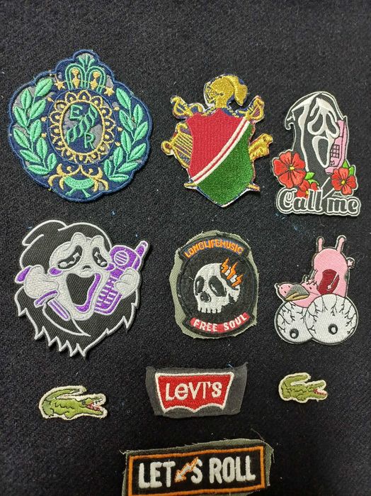 Emblemas ou patches em tecido bordados 10 unidades