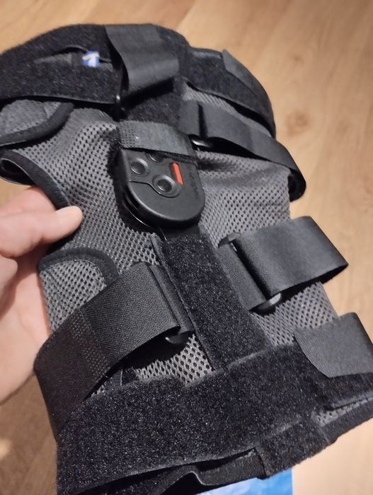 Stabilizator kolana stawu