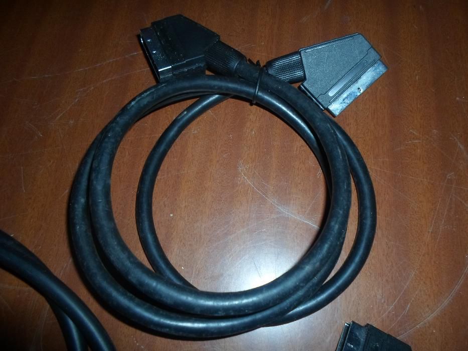 3 cabos de 21 pinos novos