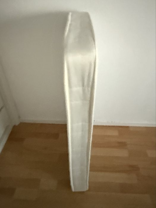 Colchao 120x60 praticamente novo