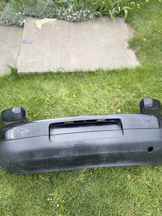 Задній бампер Volawagen Passat b6