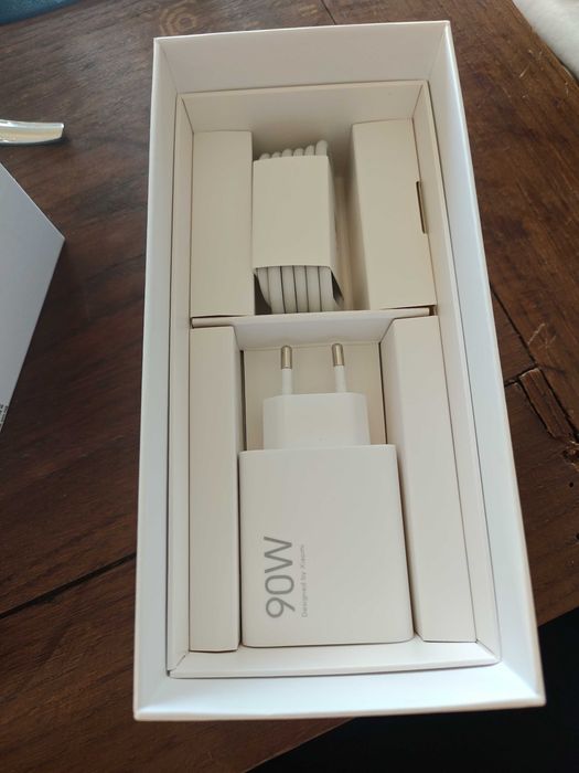 Xiaomi 14 12gb RAM 512GB