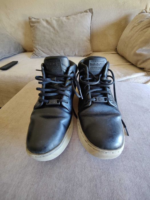 Botas Timberland tam. 43 em excelente estado, pouco uso.