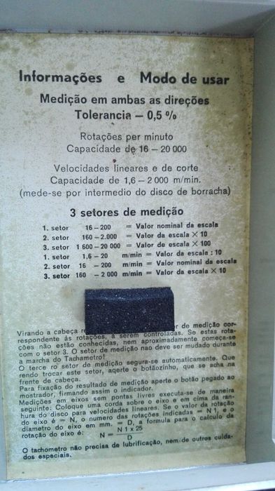 Medidor de rotações analógico