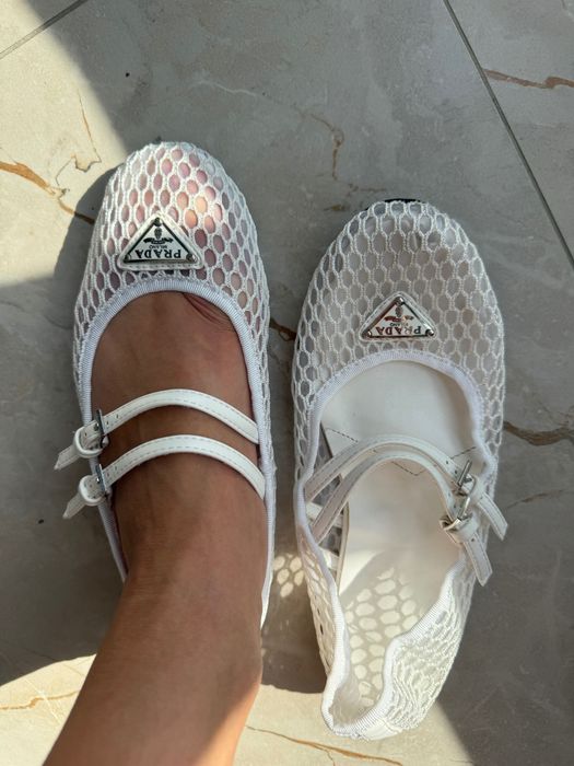 Балетки в сіточку білі Prada