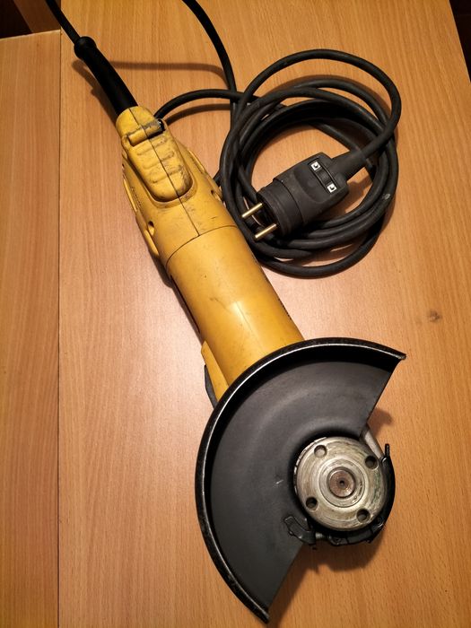 Rebarbadora DeWalt de 1400w