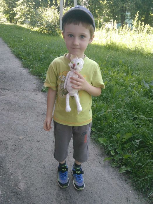 Допоможіть, будьласка, потрібні продукти харчування!!!