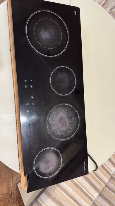 Варочна поверхня б/у  Piramida CFEA900