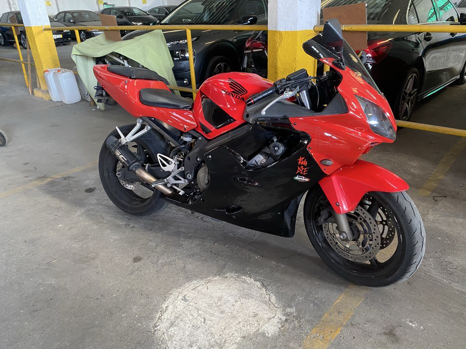 CBR 600 F4i 2002