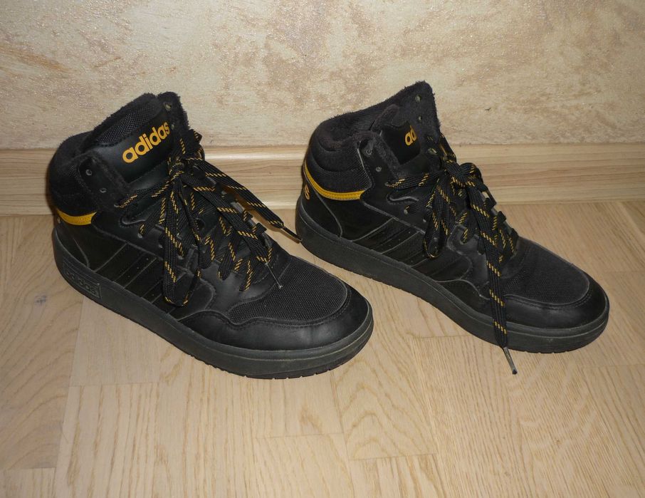 Czarne trzewiki ocieplane Adidas roz. 38 Jesień/zima