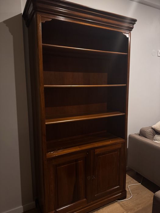 Estante em cerejeira