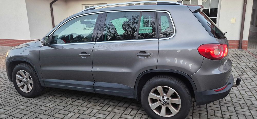 VW Tiguan 4-Motion 2,0 TDI-CR+Hak !!!