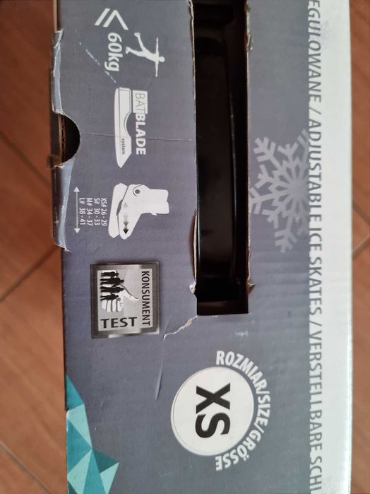 Łyżwy rozmiar 26-29 + kask
