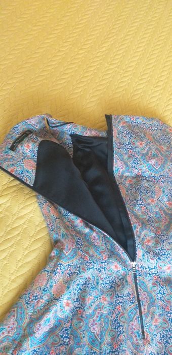 Vestido tipo Jackie Kenedy