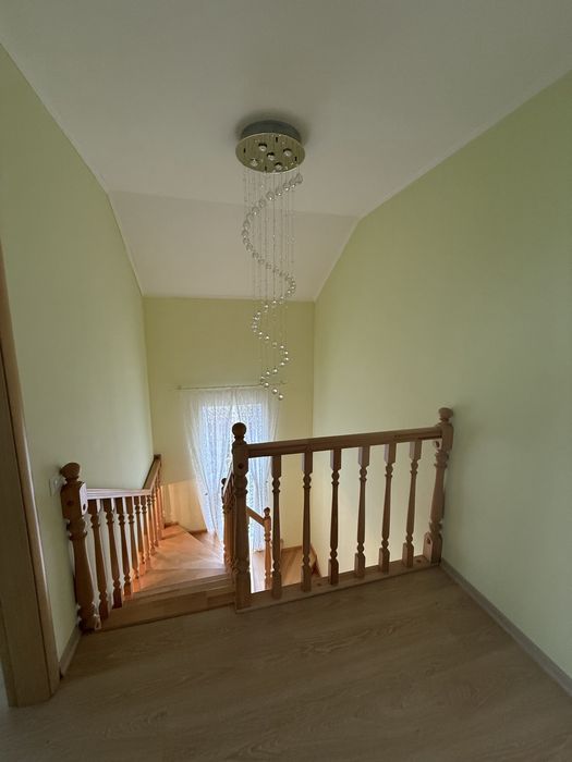 Продам  будинок з ремонтом