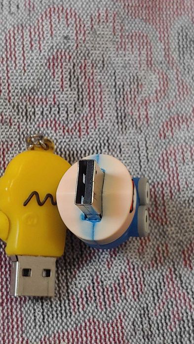 Usb флешка 8Gb Simpsons, Миньоны Flash drive как новая: 100 грн ...
